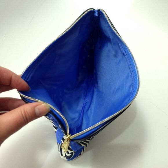 New Estée Lauder Spirals Cosmetic Bag - Picture 4 of 5